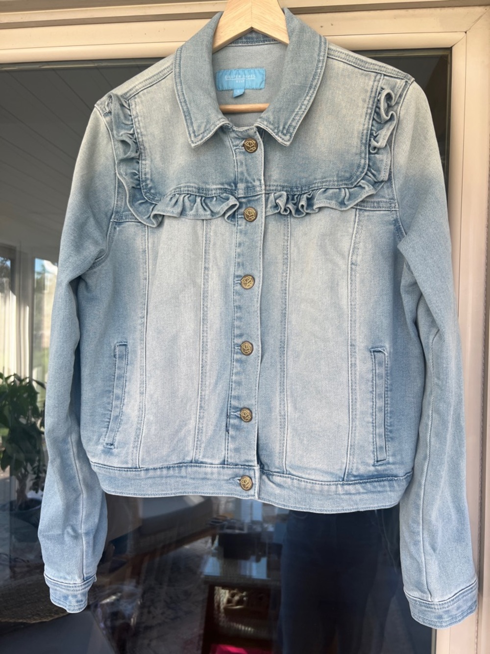 Draper James Light Denim Ruffled Jean Jacket Large